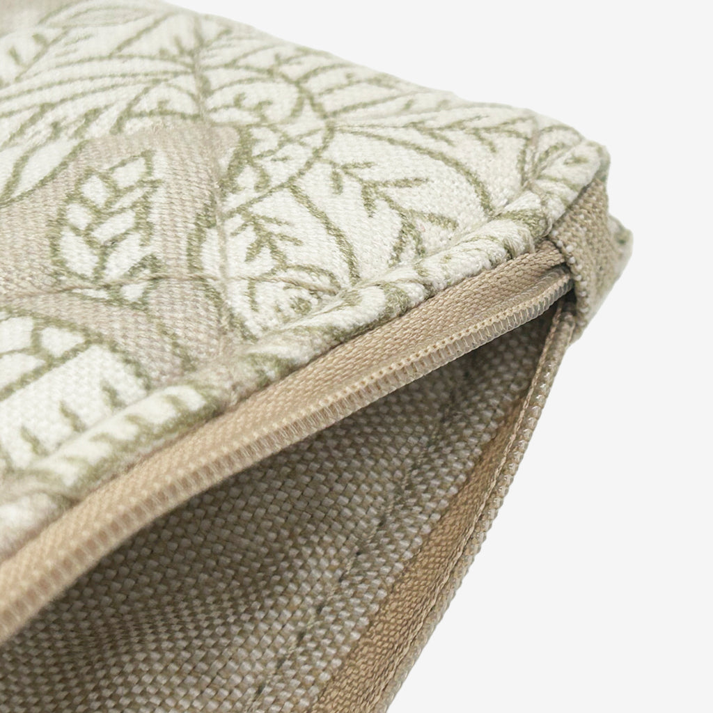 Essential Pouch acolchado Jade Verde