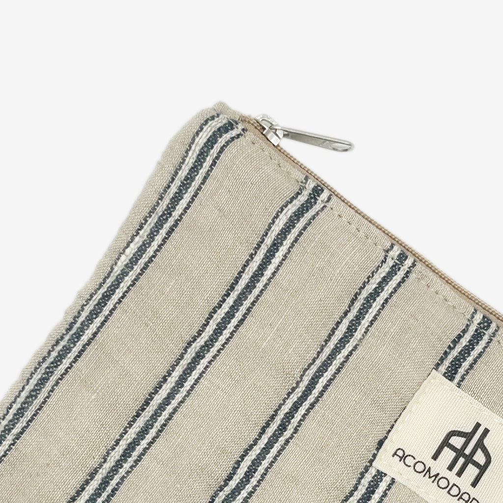 Essential Pouch acolchado Flandes Navy