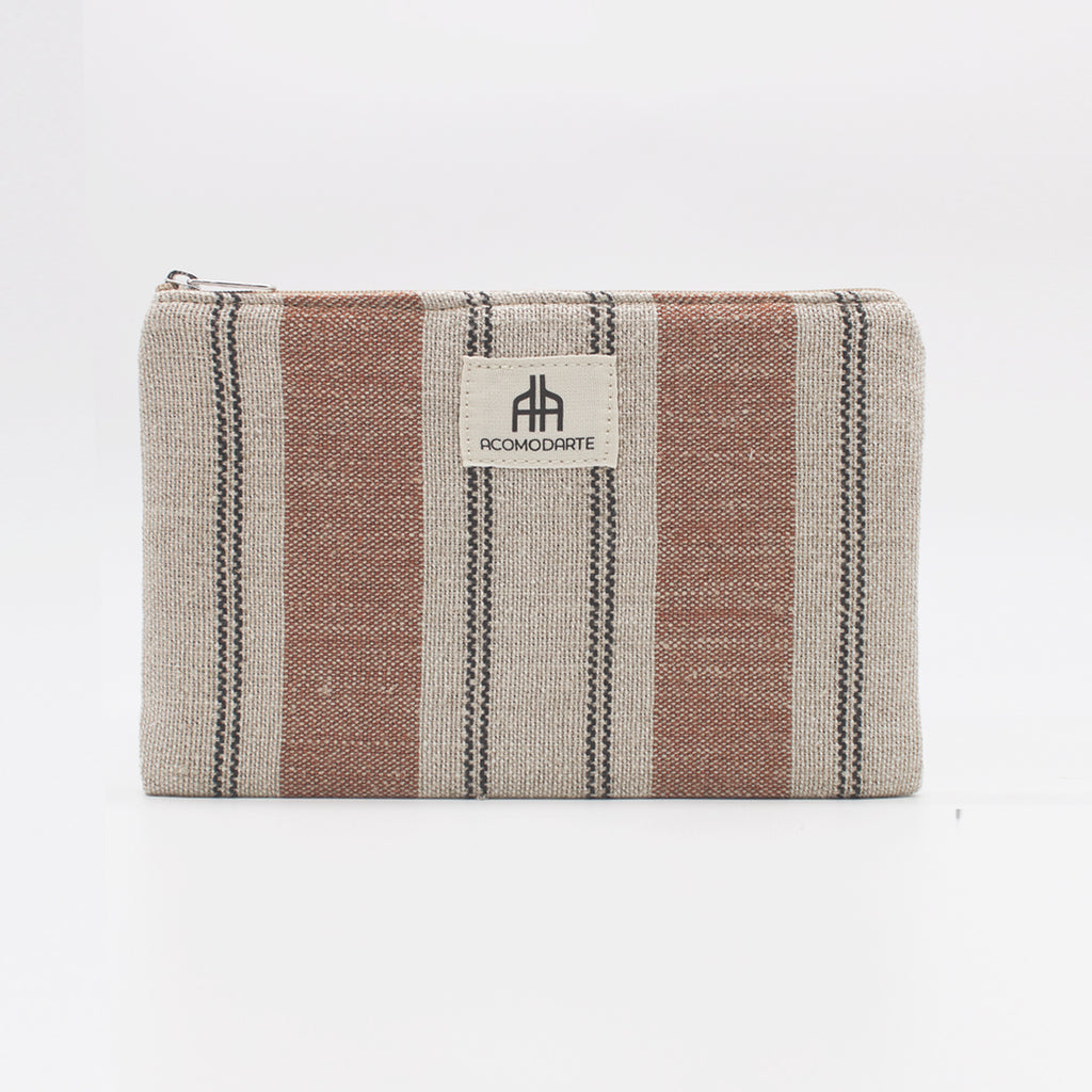 Essential Pouch Atlas Marrón