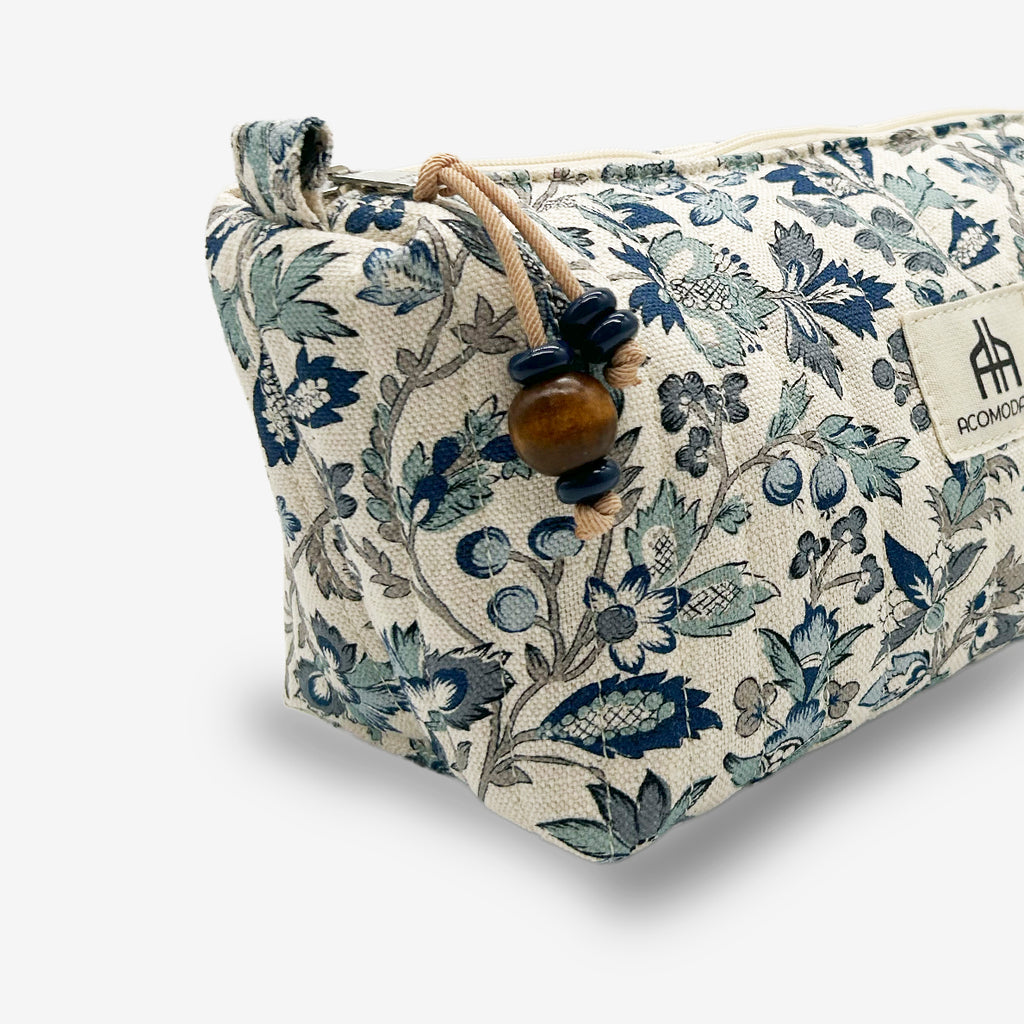 Bolsa de maquillaje acolchado Giverny Azul