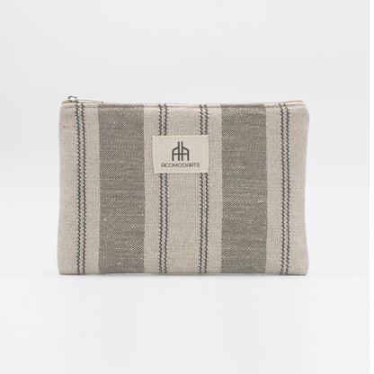 Essential Pouch Agor
